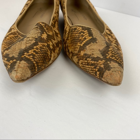 Donald Pliner Snake Print Cork Flats Shoes 8 - Picture 2 of 9